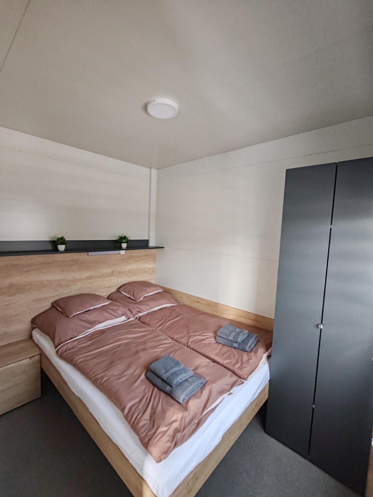 Oliva Apartman Makó Exteriör bild